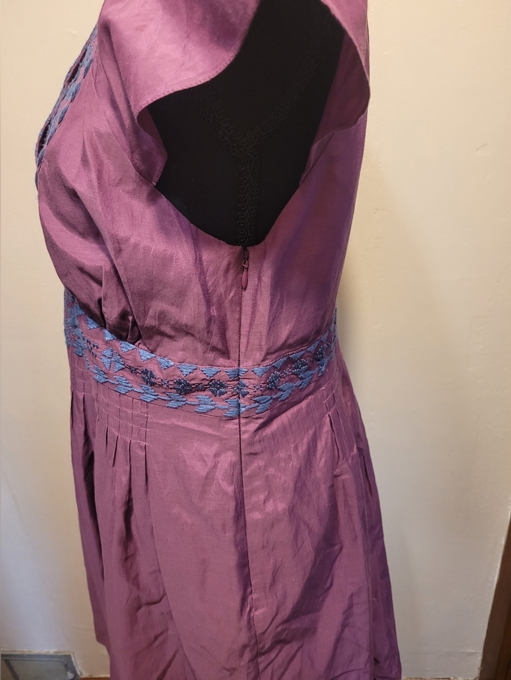 Tibi Embroidered Cotton/Silk Blend Dress Plum Size 10 - Picture 4 of 8